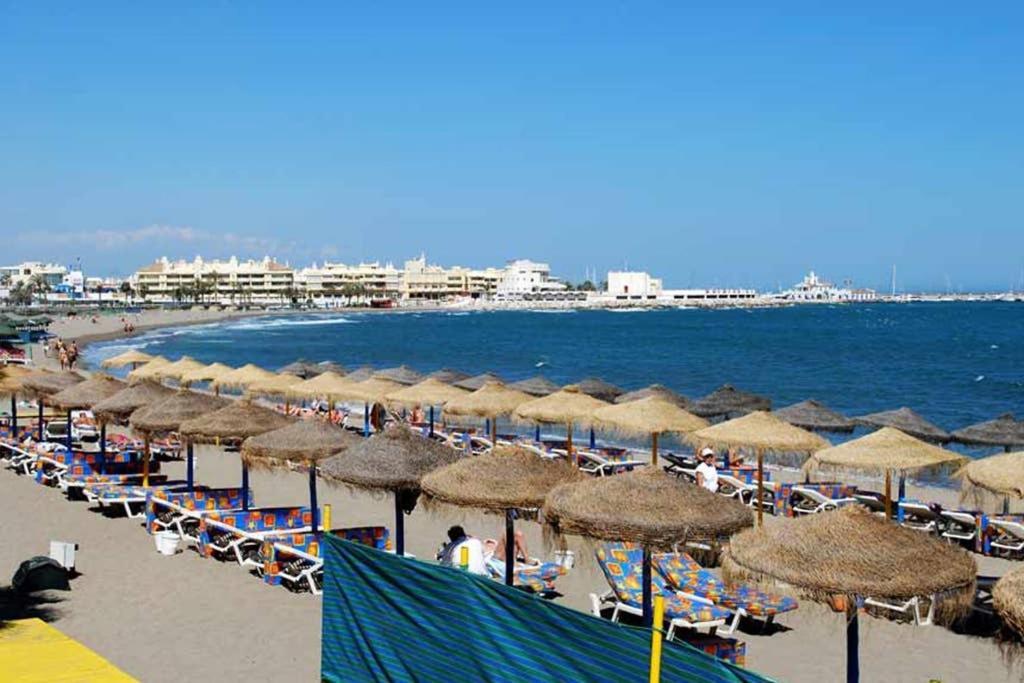 베날마데나코스타 Apartamento Junto Al Mar En Puerto Marina 아파트 외부 사진