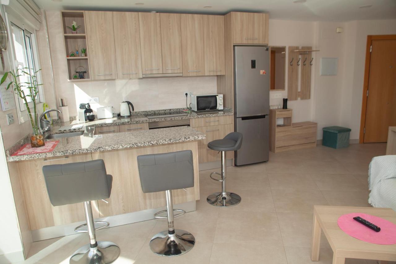 베날마데나코스타 Apartamento Junto Al Mar En Puerto Marina 아파트 외부 사진