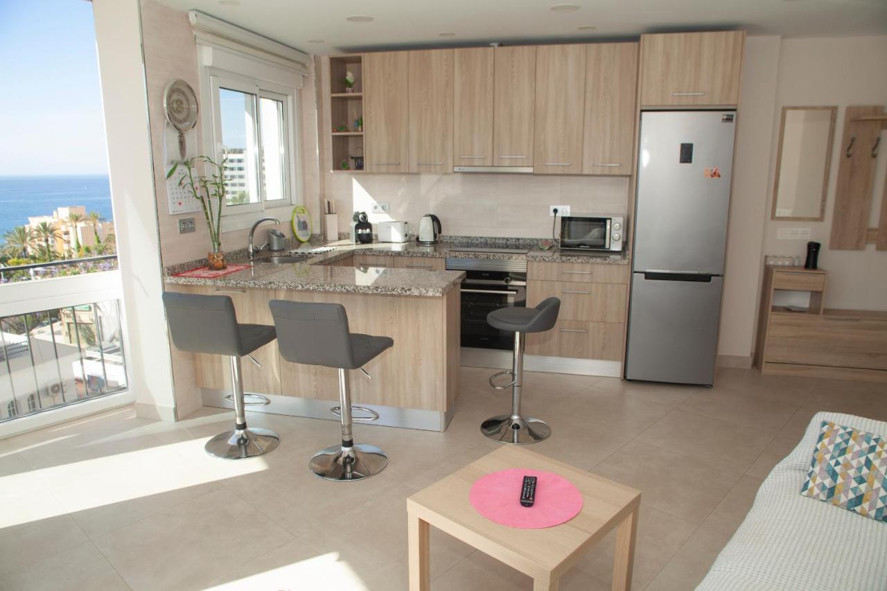 베날마데나코스타 Apartamento Junto Al Mar En Puerto Marina 아파트 외부 사진