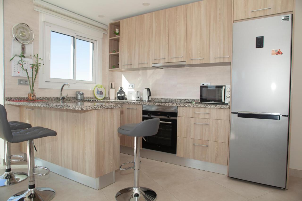 베날마데나코스타 Apartamento Junto Al Mar En Puerto Marina 아파트 외부 사진